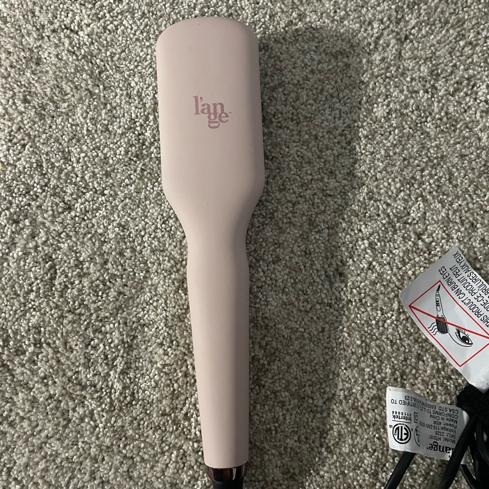 L’ange Le Vite Ceramic Straightening Brush